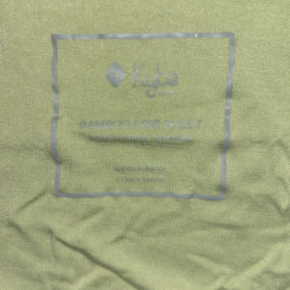 Kyte Baby Crib Sheet - Pistachio - Picture 5 of 7